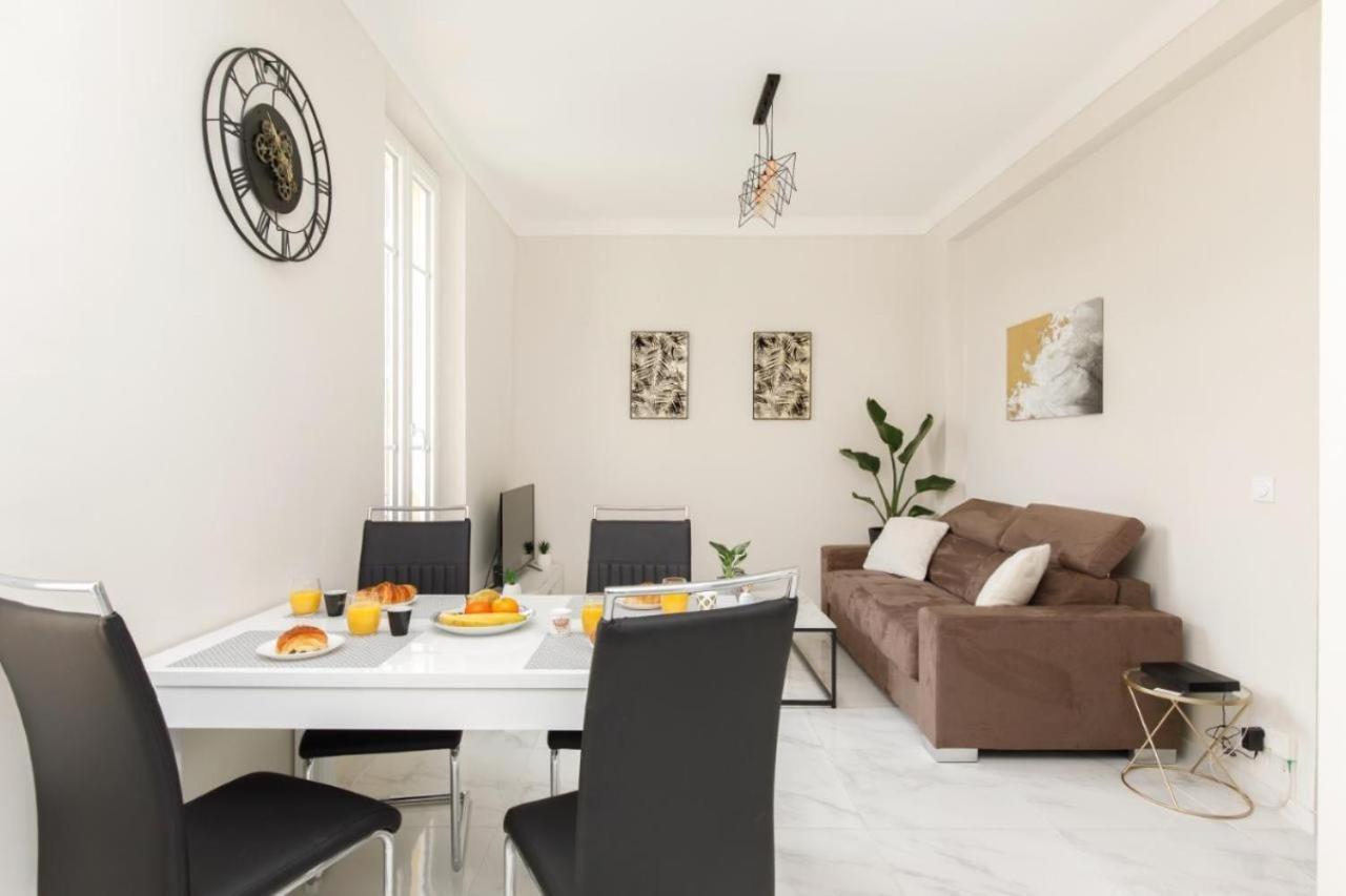 Bright And Elegant Renovated Two Rooms - Near Suquet Cannes Bagian luar foto